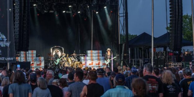 A fantastic performance by ZZ Top!